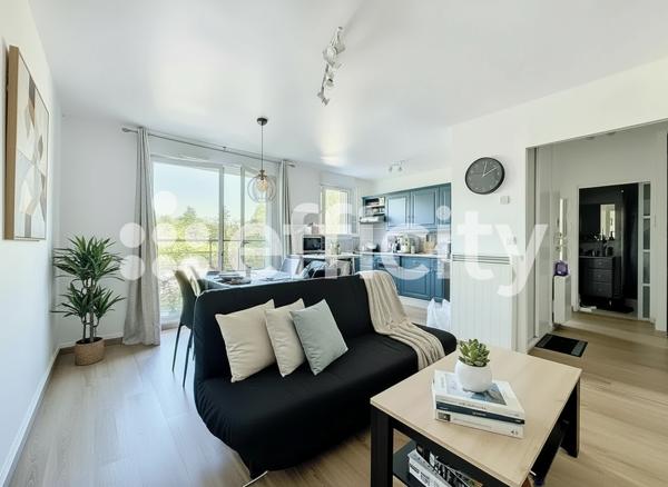 Appartement
         2 pièces
        - 41 m² 149 900 € *