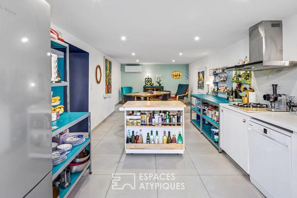 Joli cocon en rez-de-jardin à deux pas du port.