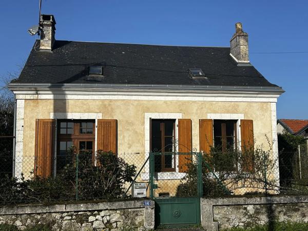Maison de village de 3 chambres et petit jardin
