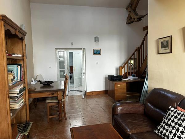Maison de village de 3 chambres et petit jardin