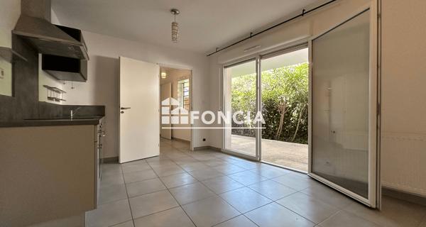 Location Appartement 2 pièces 39.1 m² - Croix Ste 13500