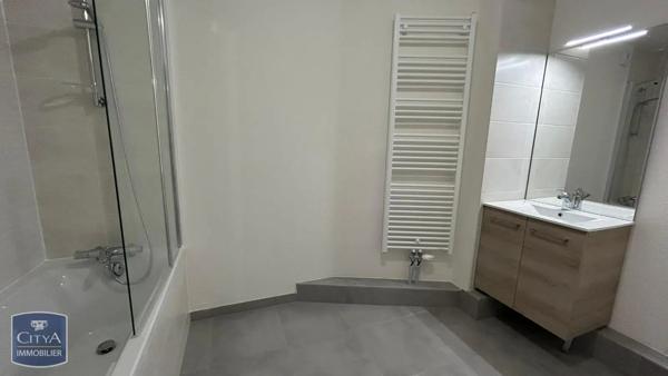 Appartement à louer 3 pièces 63.4m² Mulhouse (68200)