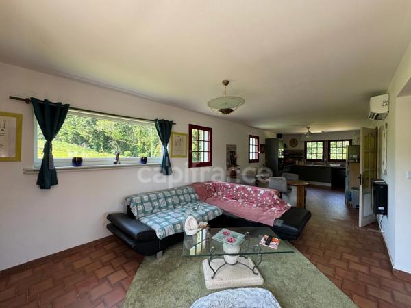 Maison à vendre 5 pièces PLOUNEVEZEL (29)
