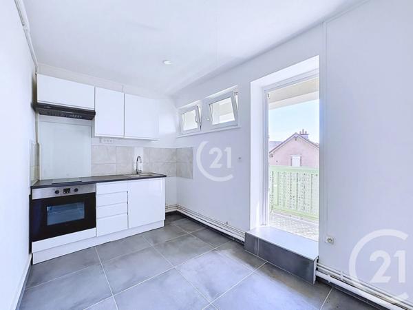 Appartement F3 à vendre  3 pièces - 58,51 m 2   BELFORT  - 90