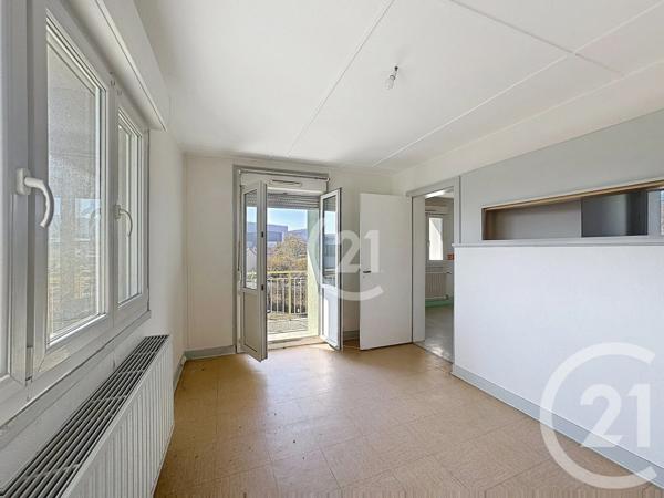 Appartement F3 à vendre  3 pièces - 58,51 m 2   BELFORT  - 90