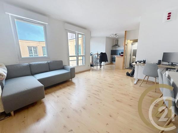 Appartement F3 à vendre  3 pièces - 58,51 m 2   BELFORT  - 90