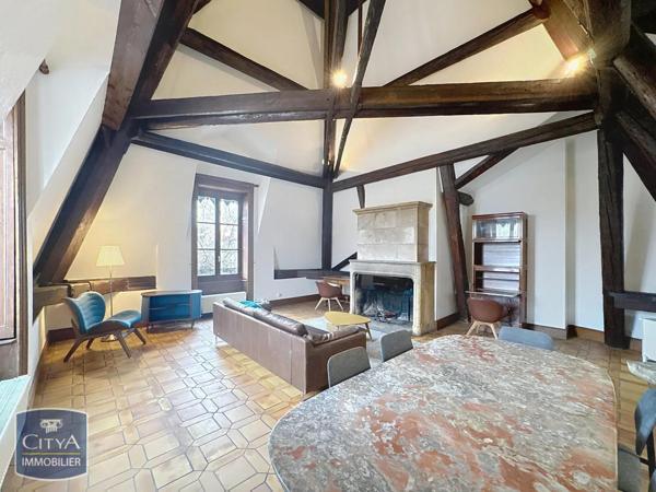 Appartement à louer 2 pièces 66.48m²