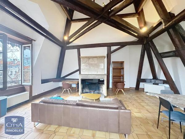 Appartement à louer 2 pièces 66.48m²