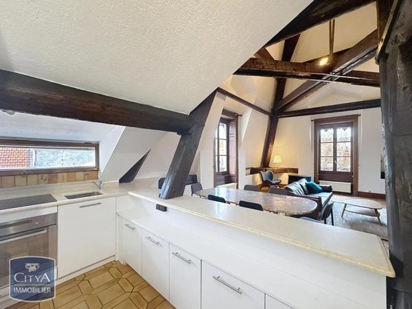 Appartement à louer 2 pièces 66.48m²