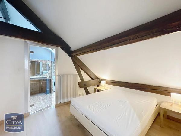 Appartement à louer 2 pièces 66.48m²