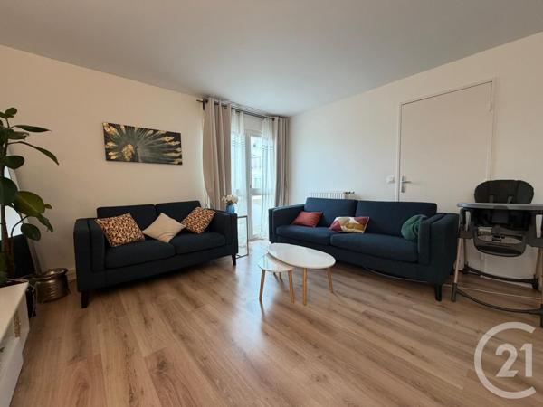 Appartement F3 à vendre  3 pièces - 71 m2 EVRY - 91