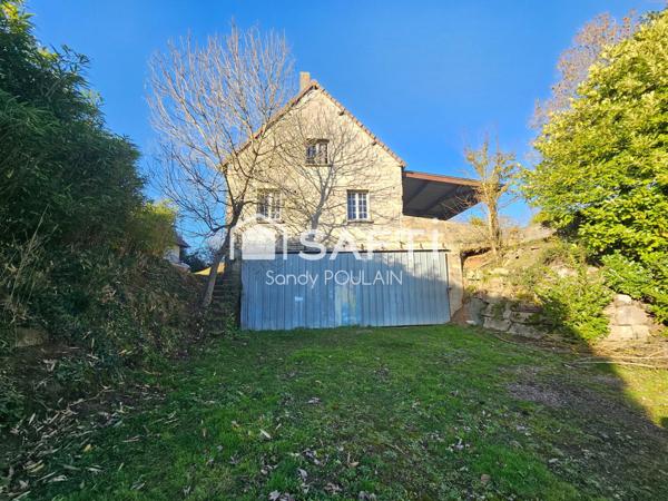 Charmante maison et une structure brute à finaliser