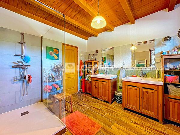 Achat maison Les Avenières Veyrins-Thuellin - 6 pièce(s) - 197 m² - 395 000 €