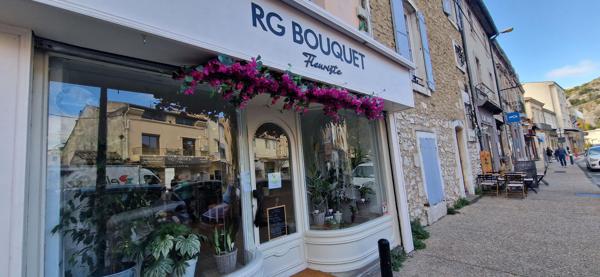 BEAU LOCAL - AXE PASSANT - CLIMATISATION
