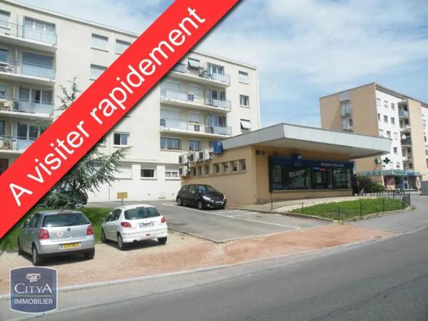 Appartement à louer 4 pièces 67.14m²