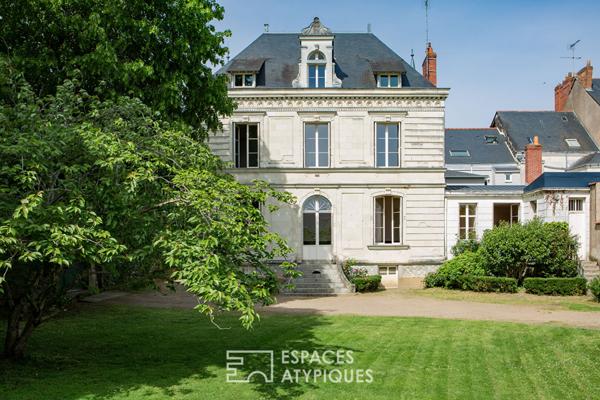 Le Joyau : Hôtel particulier du XIXe et son jardin secret