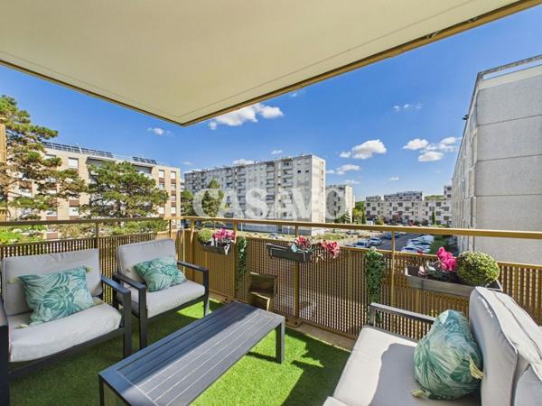 Vente Appartement 3 pièces de 57m² - 69800 Saint-Priest