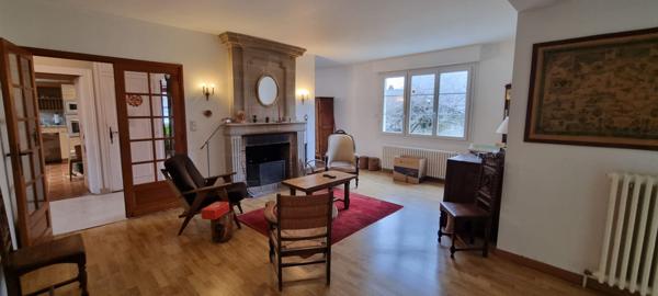 Maison bourgeoise 1970 avec extension 125m² habitable Quartier Basilique, Blois