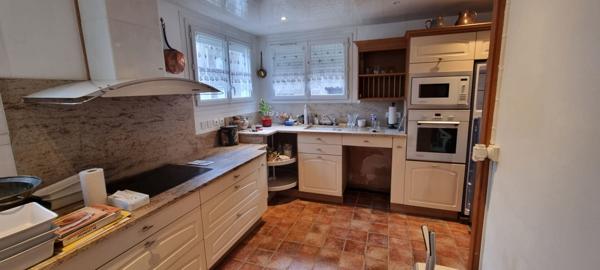 Maison bourgeoise 1970 avec extension 125m² habitable Quartier Basilique, Blois