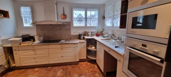 Maison bourgeoise 1970 avec extension 125m² habitable Quartier Basilique, Blois