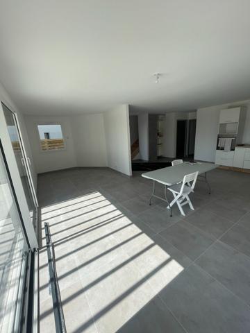 Maison NEUVE - LA CHAPELLE-D'AUREC