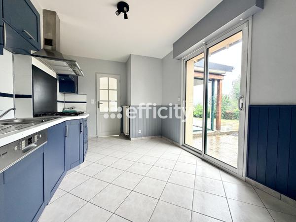 Maison
         7 pièces
        - 150 m² 398 500 € *