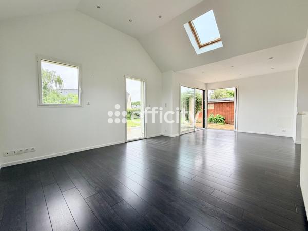Maison
         7 pièces
        - 150 m² 398 500 € *