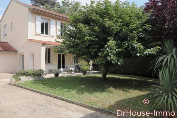 Maison à vendre 8 pièces de 190 m²