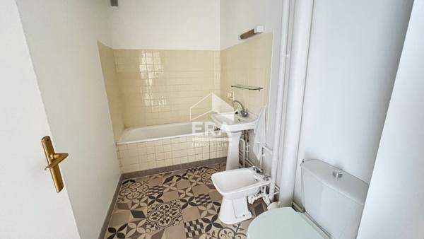 Studio / 2 Pieces lumineux et entièrement au calme