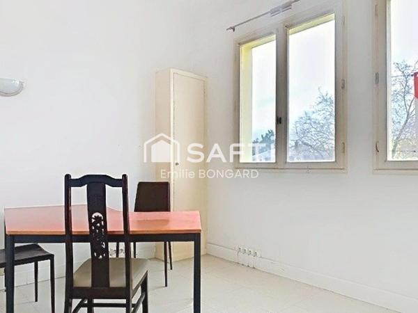 Ensemble de bureaux de 120m² centre Les Mureaux