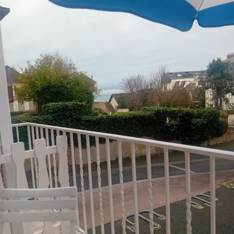 Studio à Villers sur mer - À 3 minutes à pied de la plage.