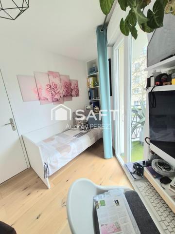MAGNIFIQUE APPARTEMENT F2 TRANSFORME EN F3 REFAIT A NEUF