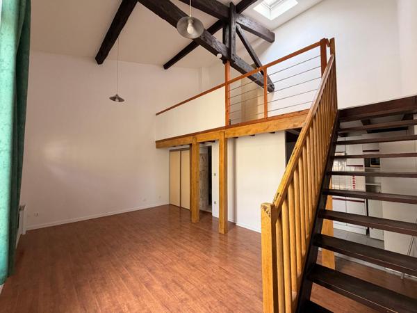 Quinconces - grand studio - mezzanine