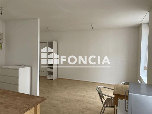 Location Studio 42 m² - 8 RUE SAINTE CECILE Nancy 54000