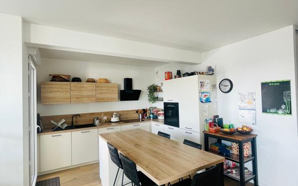 Appartement à vendre    4 pièces • 91,41 m2 Saint-Nazaire