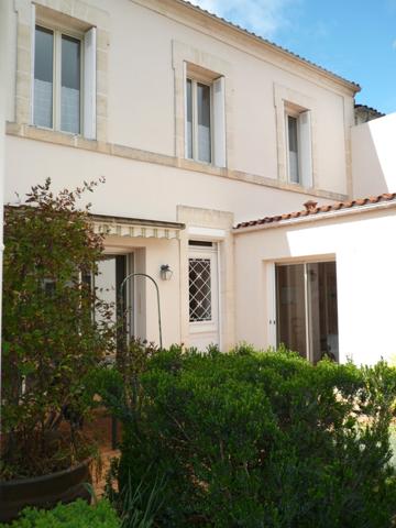 ⚜ COGNAC QUARTIER JARDIN PUBLIC A Vendre MAISON de CARACTERE ⚜