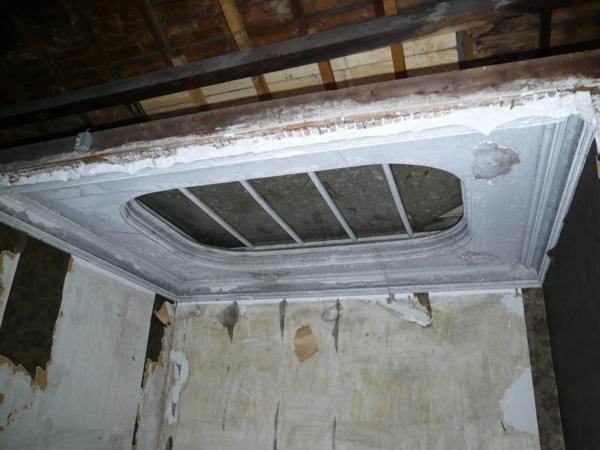⚜ COGNAC Rue Piétonne, A vendre IMMEUBLE à RENOVER avec Local Commercial et Logements ⚜
