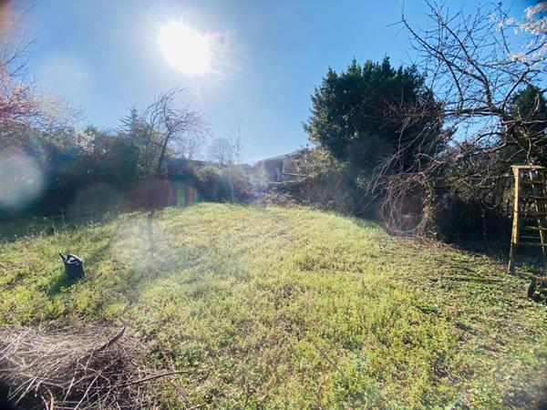 Maison / Immeuble  individuel 252 m2- 3 logements- Saint Amour