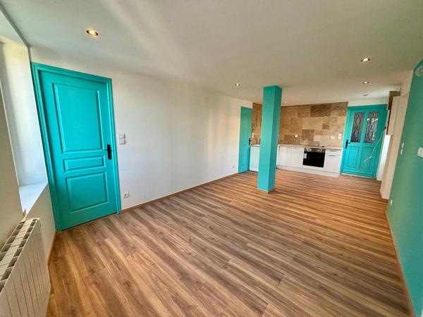 Appartement rénové en plein coeur de Nevers 2 pièces 36.19 m2