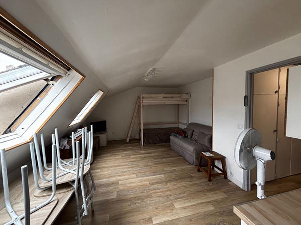 A LOUER STUDIO 20000 AJACCIO CENTRE VILLE PLACE DIAMANT