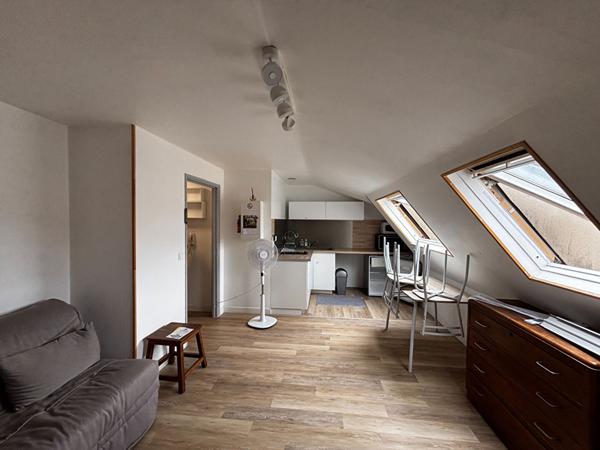 A LOUER STUDIO 20000 AJACCIO CENTRE VILLE PLACE DIAMANT