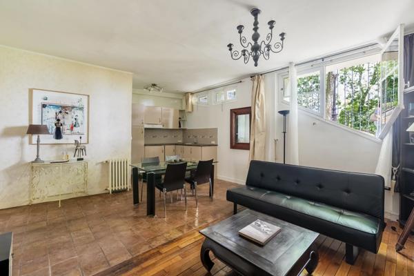 Appartement Paris 18 e - MONTMARTRE
