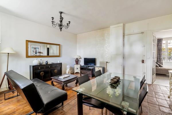 Appartement Paris 18 e - MONTMARTRE