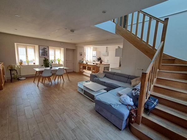 Maison Port sur Saone  8 pièces 144 m2 à 189 900 euros