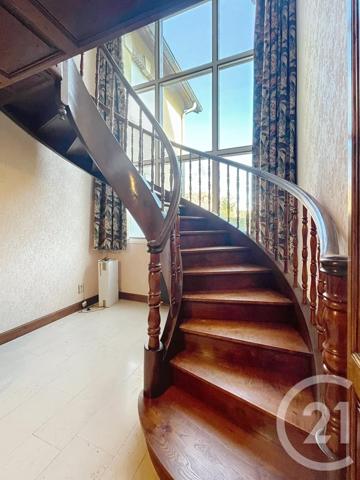 Maison à vendre  8 pièces - 218 m2 EPERNAY - 51