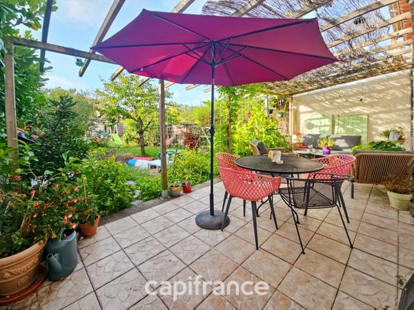 Maison familiale avec jardin & studio indépendant – Saint-André-de-Cubzac ( haut de Port de Plagne)
