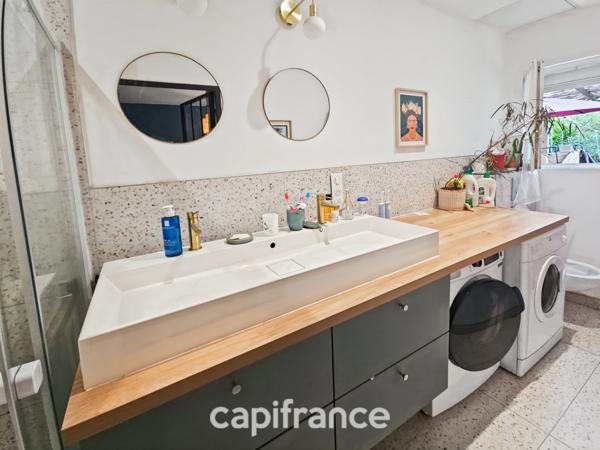 Maison familiale avec jardin & studio indépendant – Saint-André-de-Cubzac ( haut de Port de Plagne)