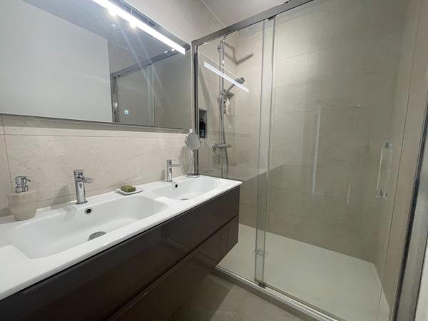 Maison Saint Sebastien Sur Loire 6 pièce(s) 126 m2