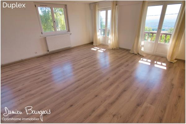 EXCLUSIVITÉ – PÉRON (secteur Feigères) – Spacieuse maison avec vue Mont-Blanc et terrain constructible