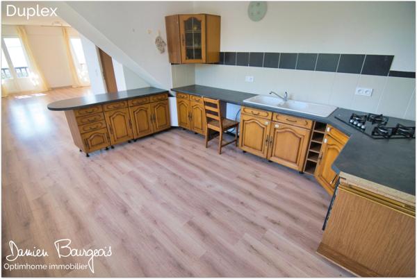 EXCLUSIVITÉ – PÉRON (secteur Feigères) – Spacieuse maison avec vue Mont-Blanc et terrain constructible